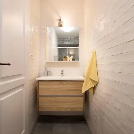 بيت للعطل Mulberry Stonehouse