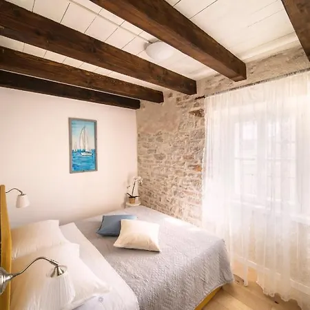 Mulberry Stonehouse Hébergement de vacances Primošten