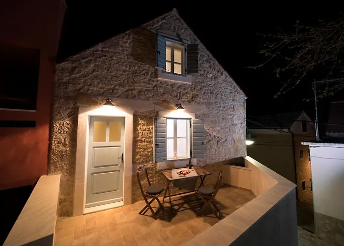 Mulberry Stonehouse *