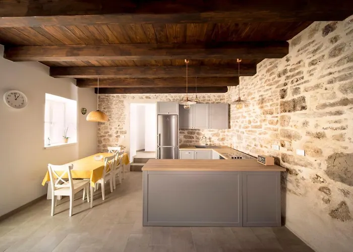 Mulberry Stonehouse Vikendica Primosten